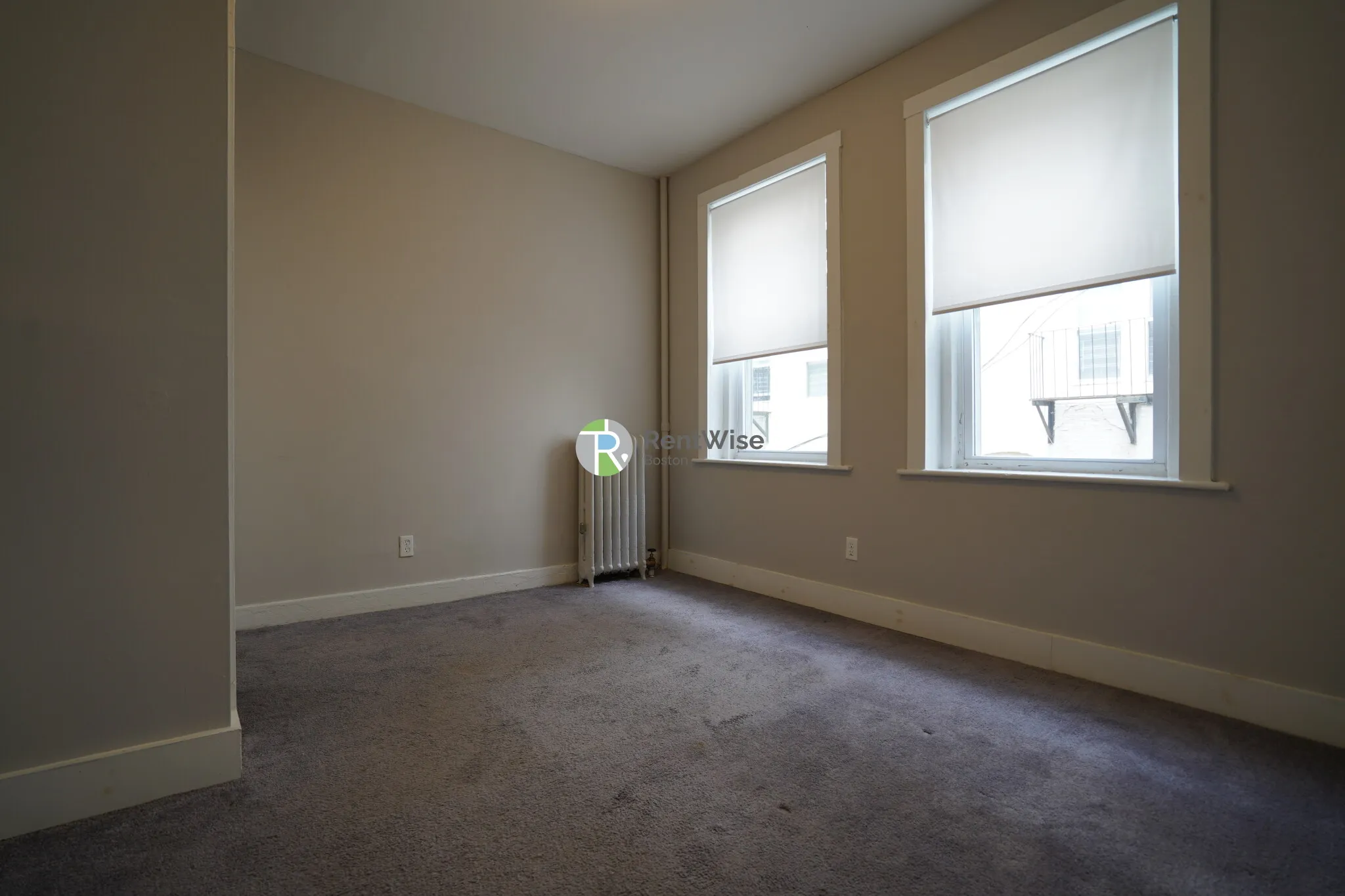 Studio bed, 1 bath apartment for rent at 159 Kelton St Unit 12A, Brighton — photo 1 of 14