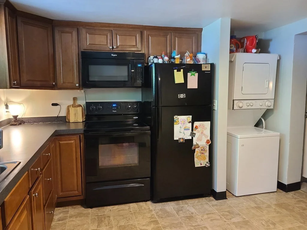 2 bed, 1 bath apartment for rent at 159 Lake Unit Lower Level, Weymouth — photo 10 of 22