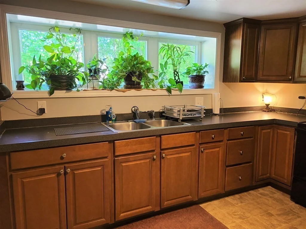 2 bed, 1 bath apartment for rent at 159 Lake Unit Lower Level, Weymouth — photo 9 of 22