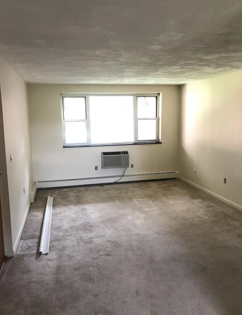 2 bed, 2 bath apartment for rent at 159 Lexington St Unit 22, Auburndale — photo 2 of 8