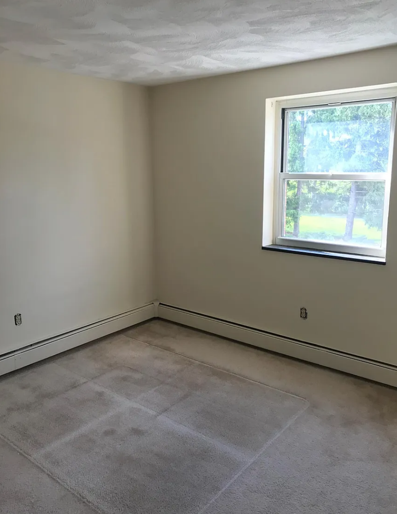 2 bed, 2 bath apartment for rent at 159 Lexington St Unit 22, Auburndale — photo 3 of 8