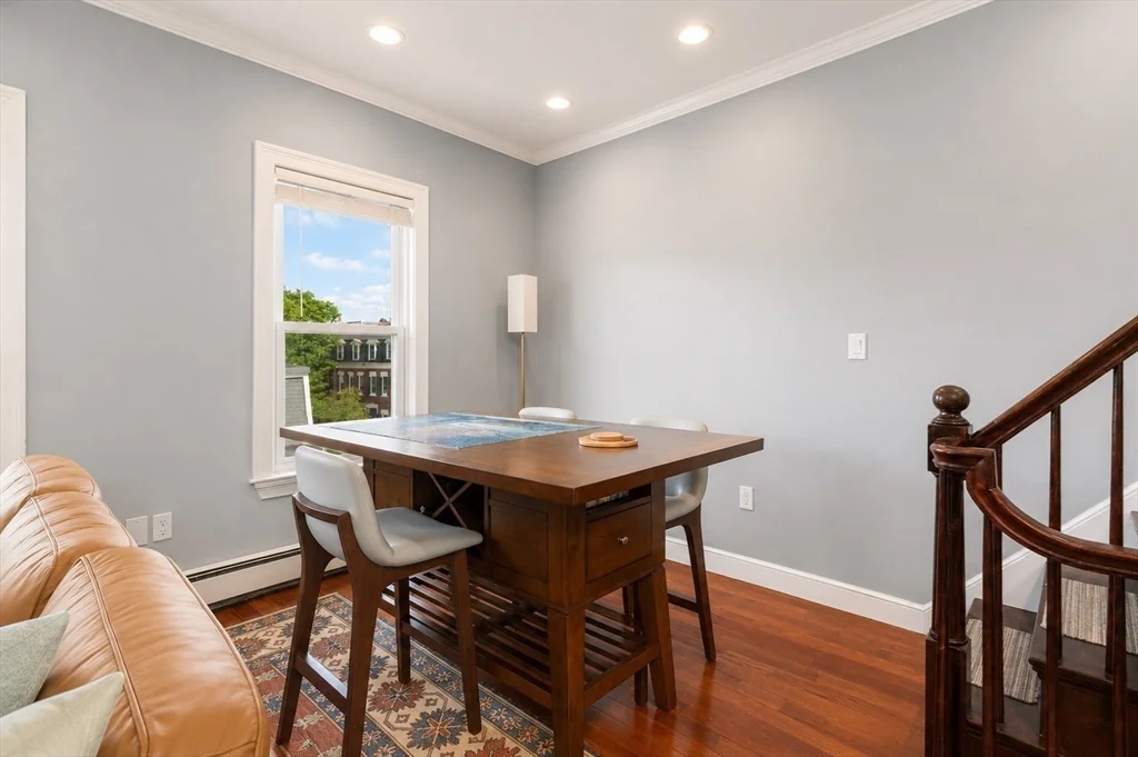 2 bed, 1 bath apartment for rent at 159 M St Unit 3, South Boston — photo 4 of 16