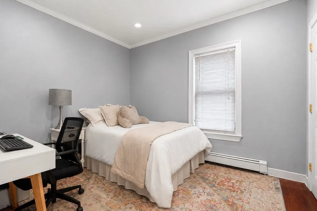 2 bed, 1 bath apartment for rent at 159 M St Unit 3, South Boston — photo 10 of 16