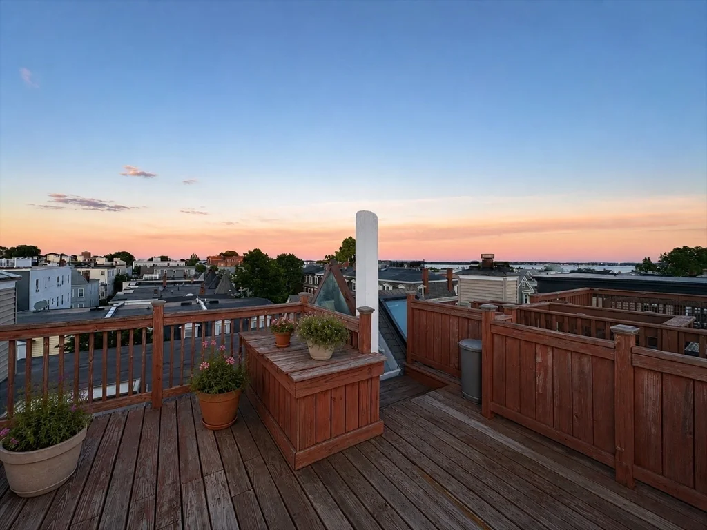 2 bed, 1 bath apartment for rent at 159 M St Unit 3, South Boston — photo 12 of 16