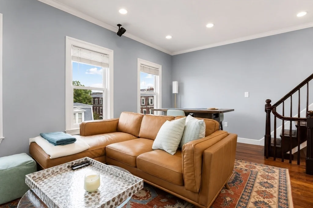 2 bed, 1 bath apartment for rent at 159 M St Unit 3, South Boston — photo 3 of 16
