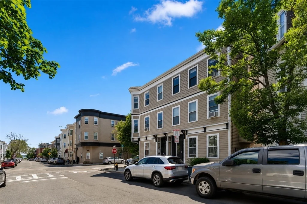 2 bed, 1 bath apartment for rent at 159 M St Unit 3, South Boston — photo 15 of 16