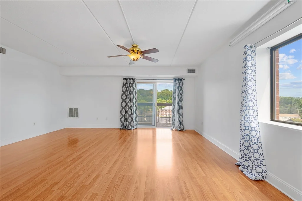 2 bed, 2 bath apartment for rent at 159 Main Unit 50A, Stoneham — photo 3 of 20