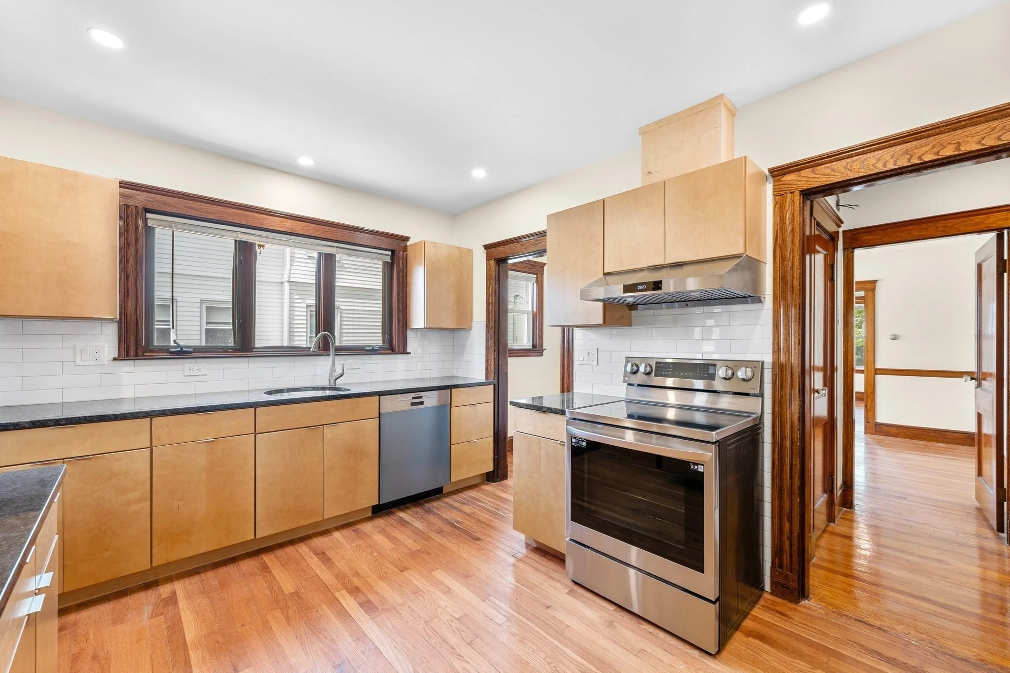 2 bed, 1 bath apartment for rent at 159 Palmer St Unit 159, East Arlington — photo 6 of 17