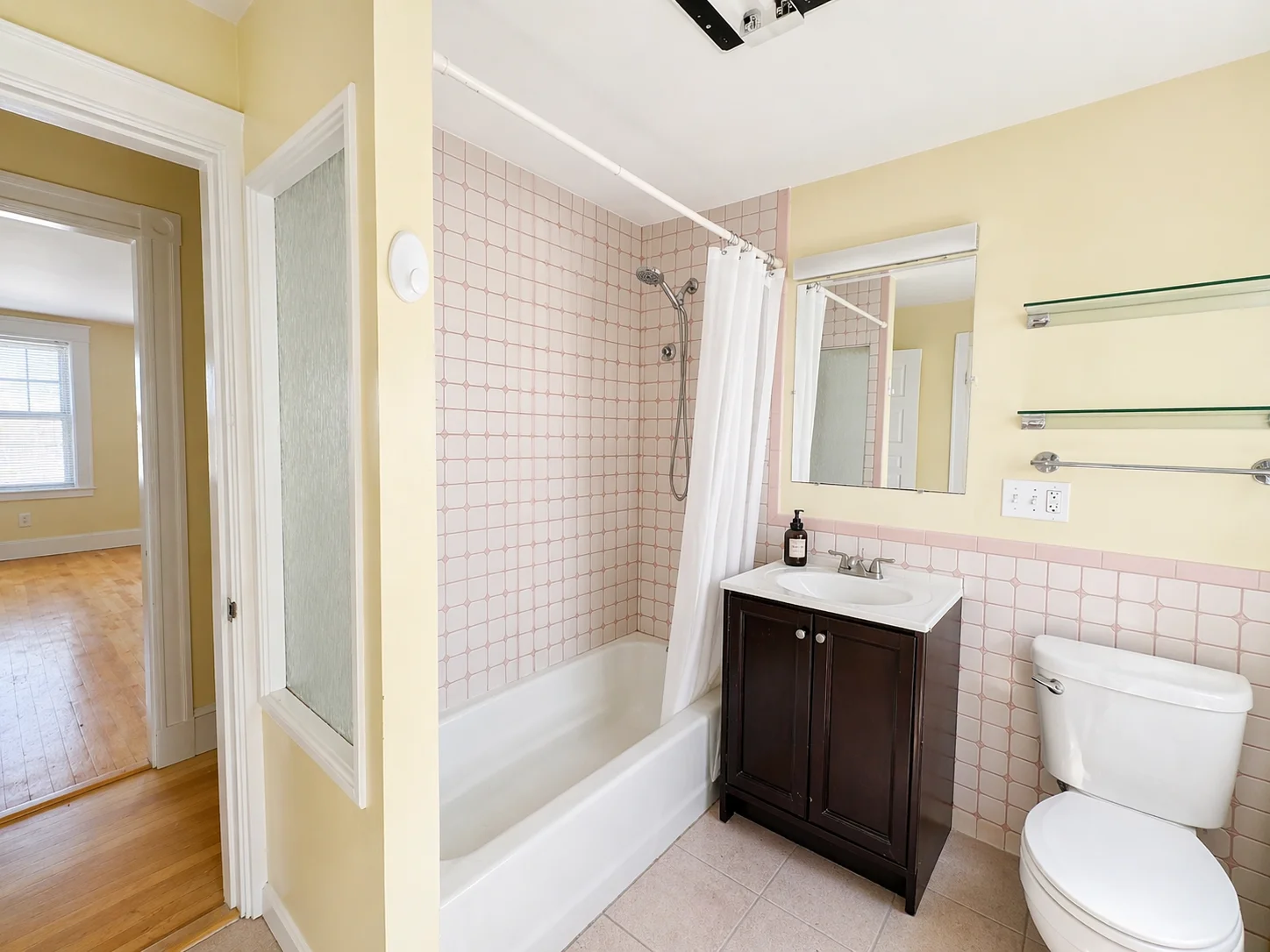 4 bed, 2 bath apartment for rent at 159 Parsons St Unit 2, Brighton — photo 7 of 17