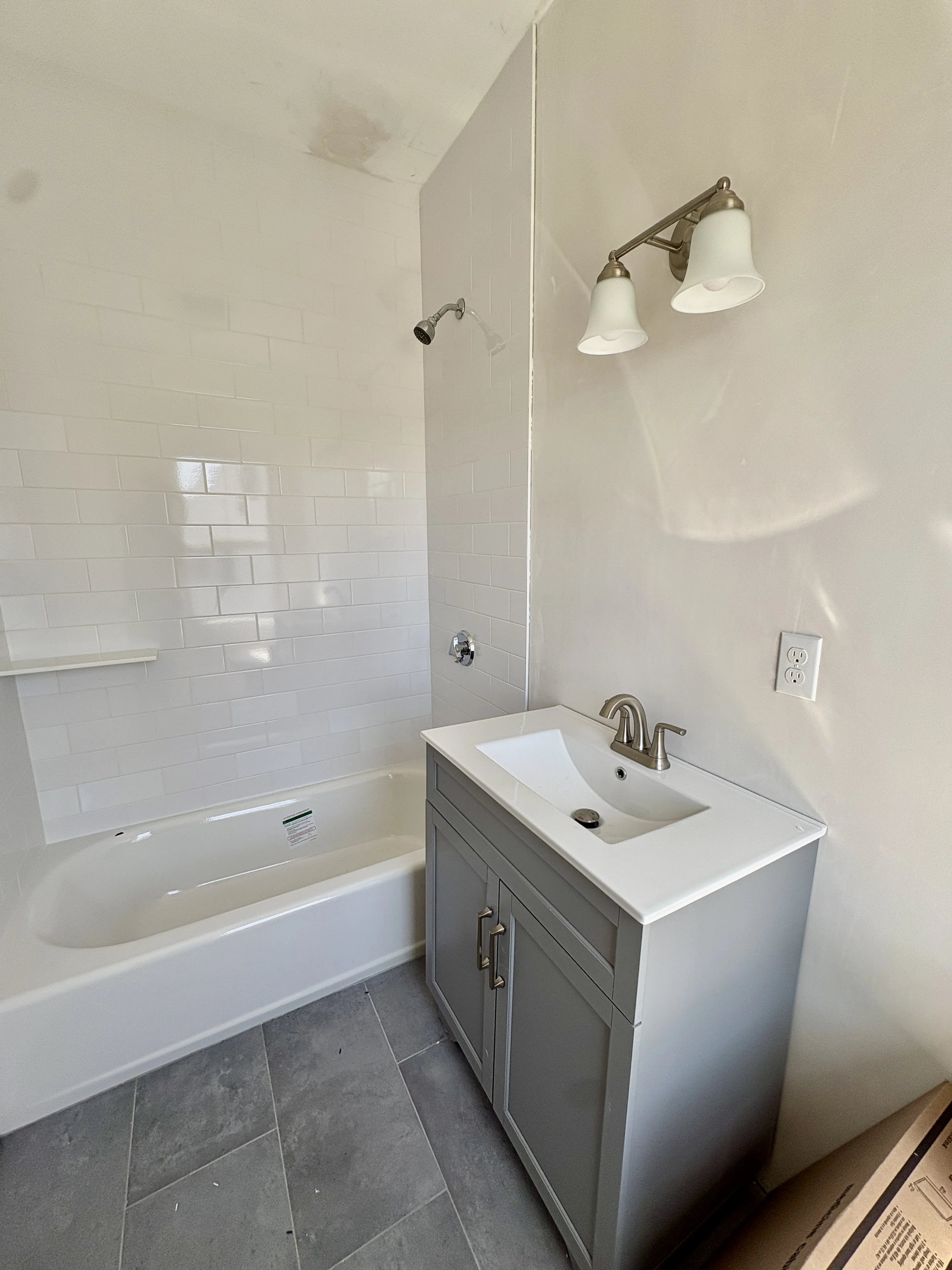 4 bed, 2 bath apartment for rent at 159 Parsons St Unit 2, Brighton — photo 10 of 17