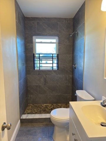 3 bed, 1 bath apartment for rent at 159 Plymouth St Unit 2, Bridgewater — photo 9 of 11