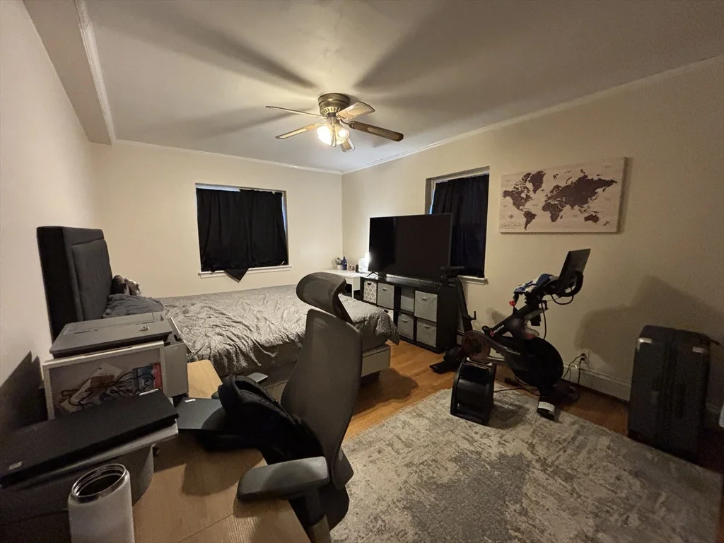 2 bed, 2 bath apartment for rent at 159 Saint Paul St Unit 1, Coolidge Corner — photo 6 of 12