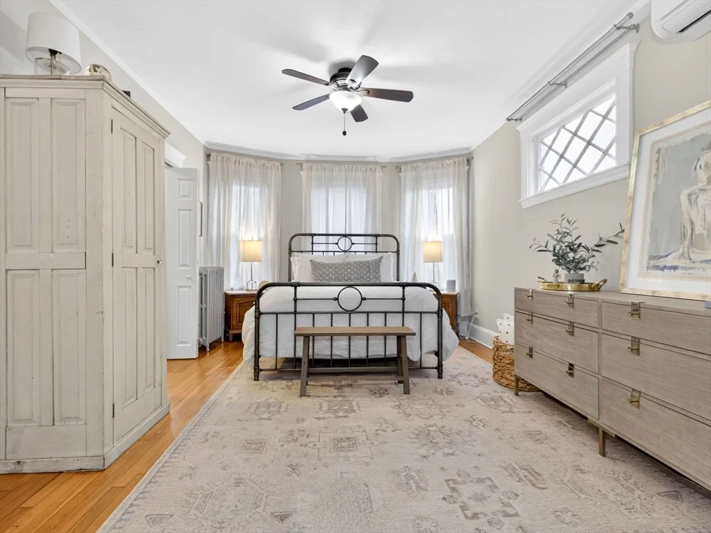 2 bed, 1 bath apartment for rent at 159 South St Unit 1L, Jamaica Plain — photo 4 of 24