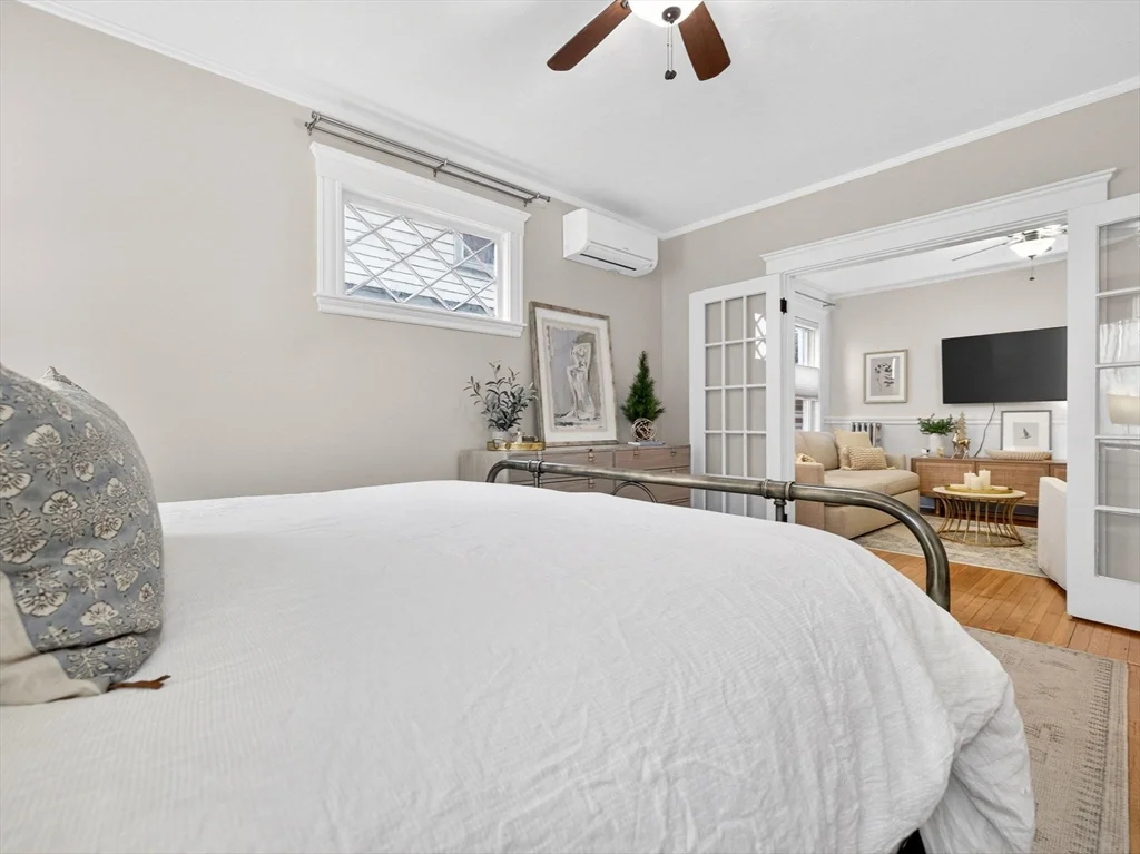 2 bed, 1 bath apartment for rent at 159 South St Unit 1L, Jamaica Plain — photo 5 of 24