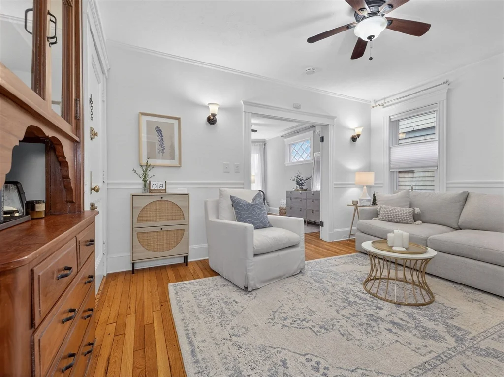 2 bed, 1 bath apartment for rent at 159 South St Unit 1L, Jamaica Plain — photo 2 of 24
