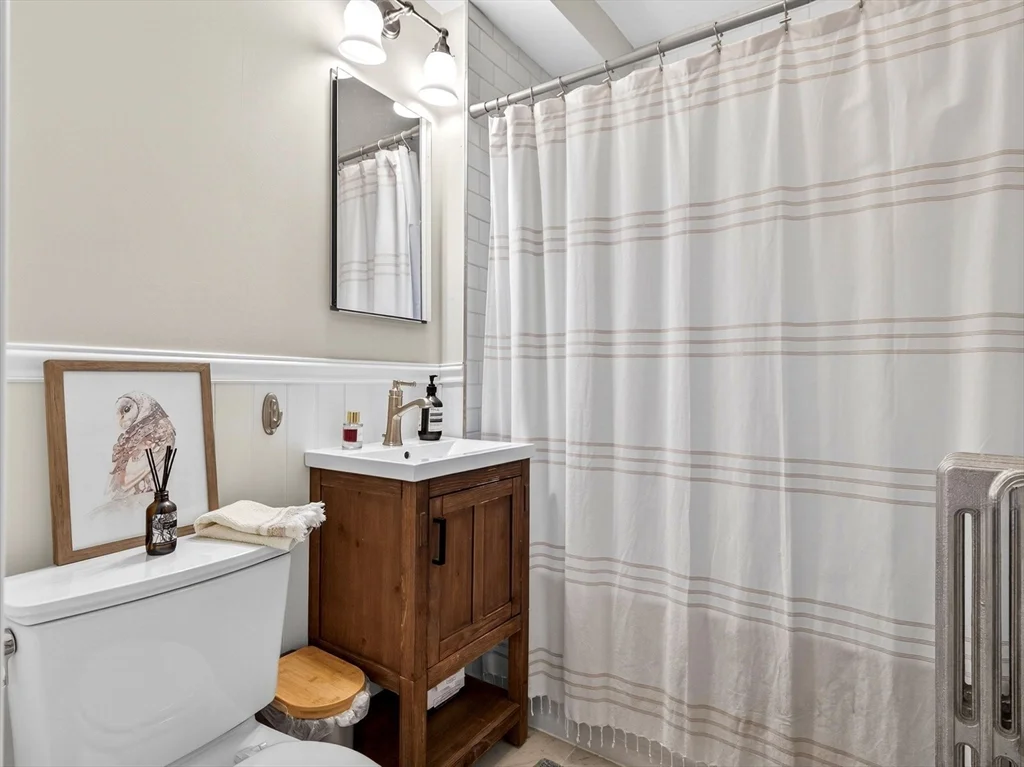 2 bed, 1 bath apartment for rent at 159 South St Unit 1L, Jamaica Plain — photo 15 of 24