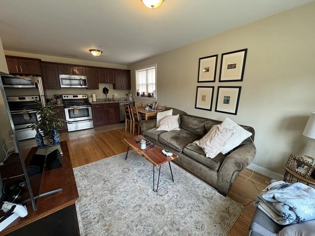 3 bed, 2 bath apartment for rent at 159 Summer St Unit 3, Waltham — photo 2 of 21