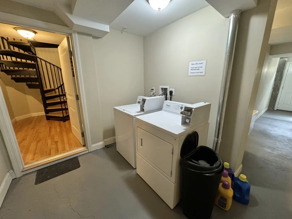 3 bed, 2 bath apartment for rent at 159 Summer St Unit 3, Waltham — photo 18 of 21