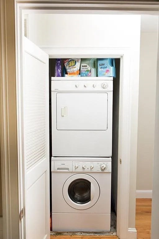 3 bed, 2 bath apartment for rent at 159 W 6th St, South Boston — photo 25 of 36