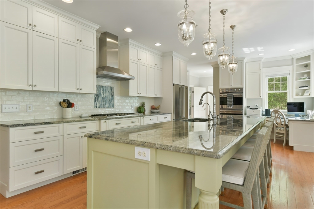 5 bed, 4+ bath apartment for rent at 159 Walpole St, Dover — photo 9 of 40