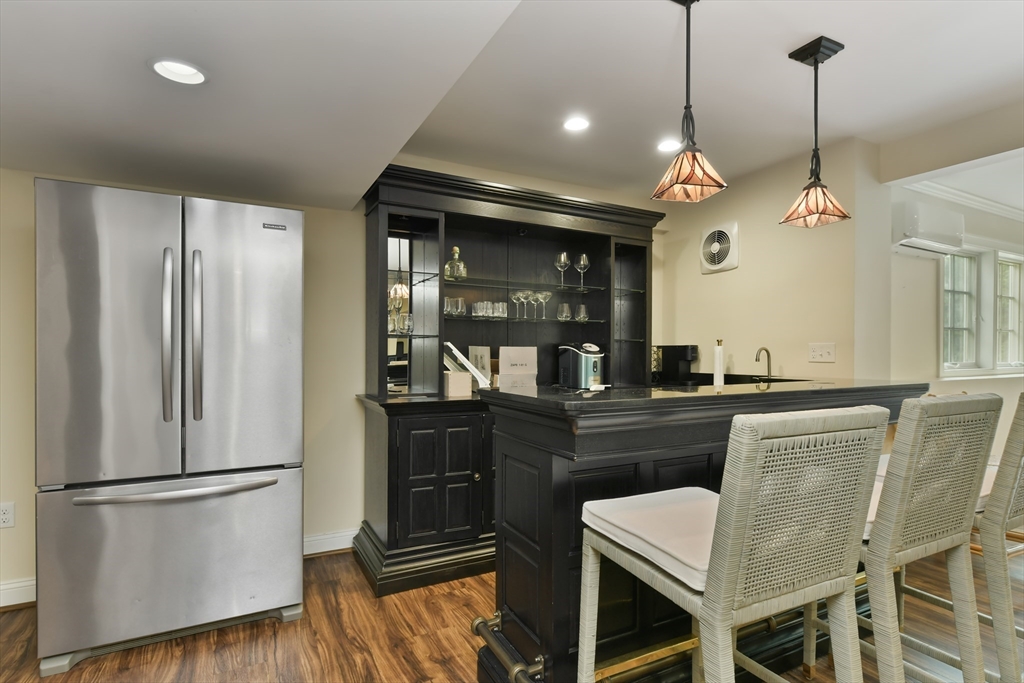5 bed, 4+ bath apartment for rent at 159 Walpole St, Dover — photo 33 of 40