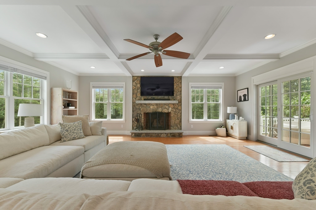 5 bed, 4+ bath apartment for rent at 159 Walpole St, Dover — photo 6 of 40