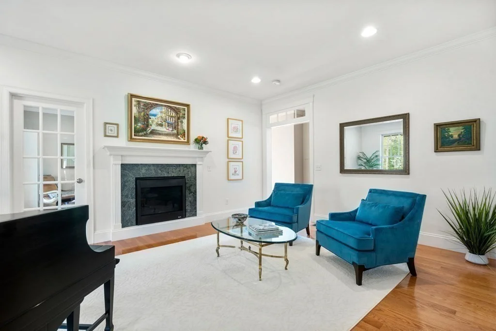 5 bed, 4+ bath apartment for rent at 159 Walpole St Unit 0, Dover — photo 13 of 38