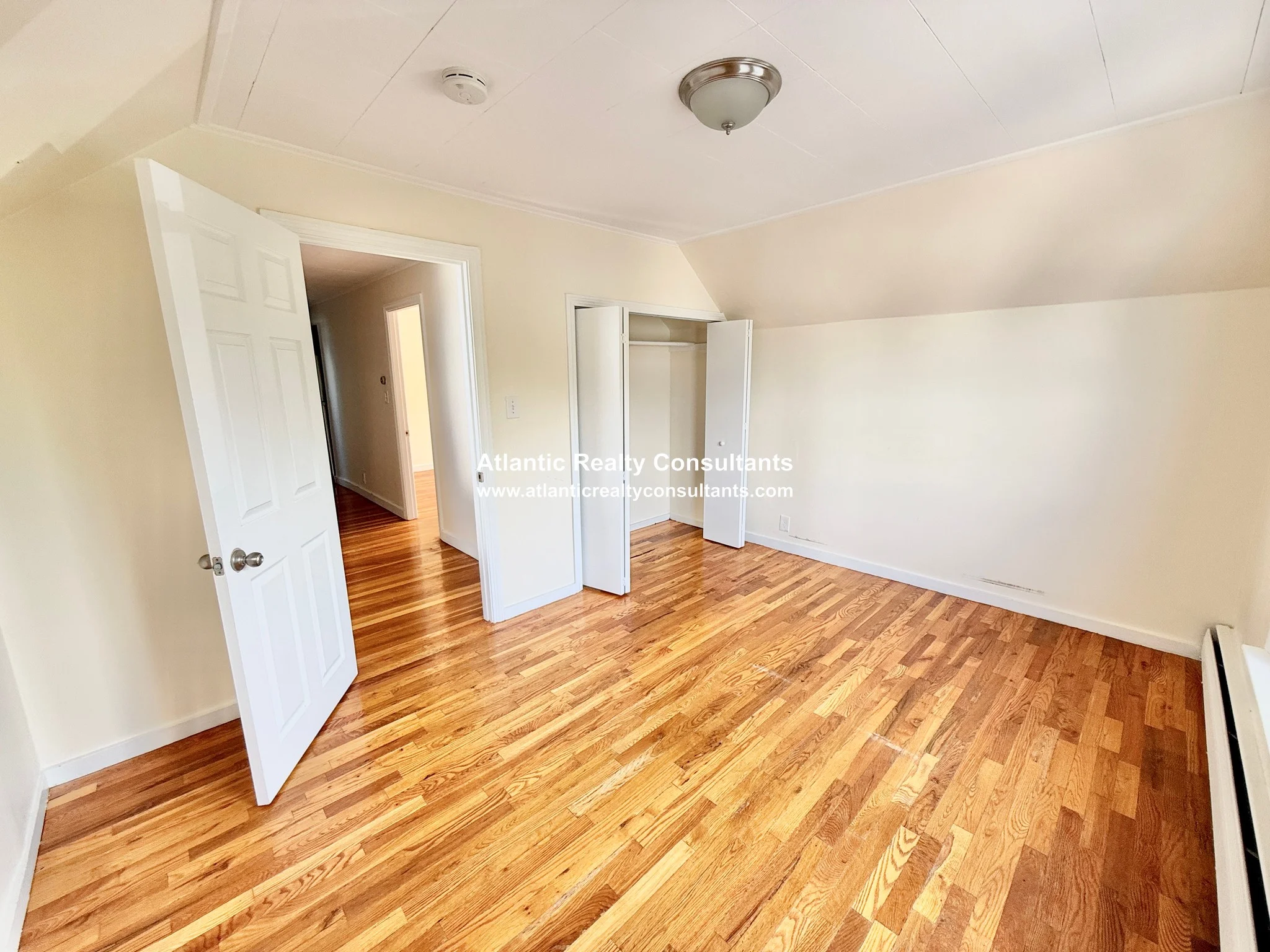 2 bed, 1 bath apartment for rent at 159 Winsor Ave Unit 3, Watertown — photo 5 of 11