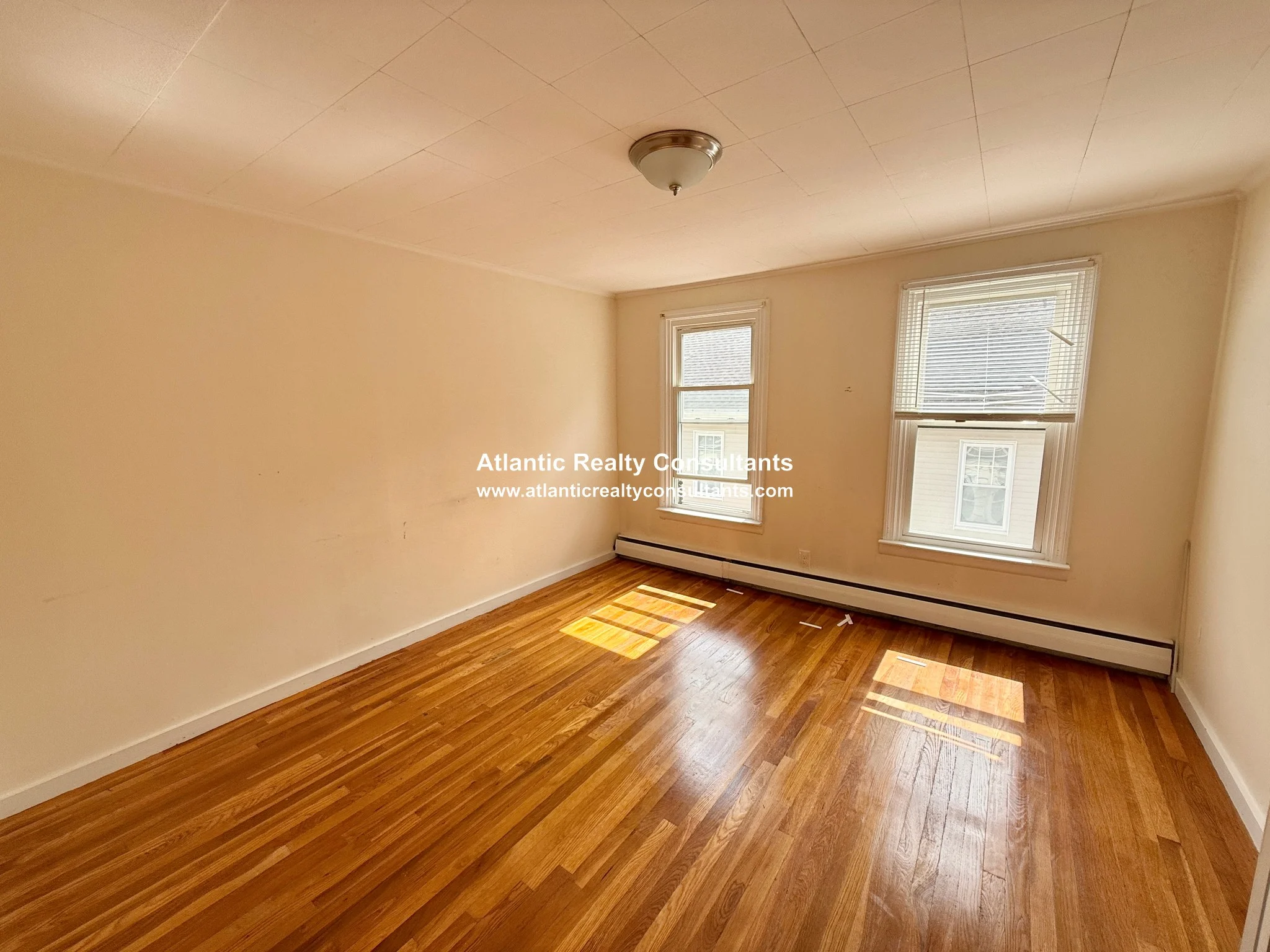 2 bed, 1 bath apartment for rent at 159 Winsor Ave Unit 3, Watertown