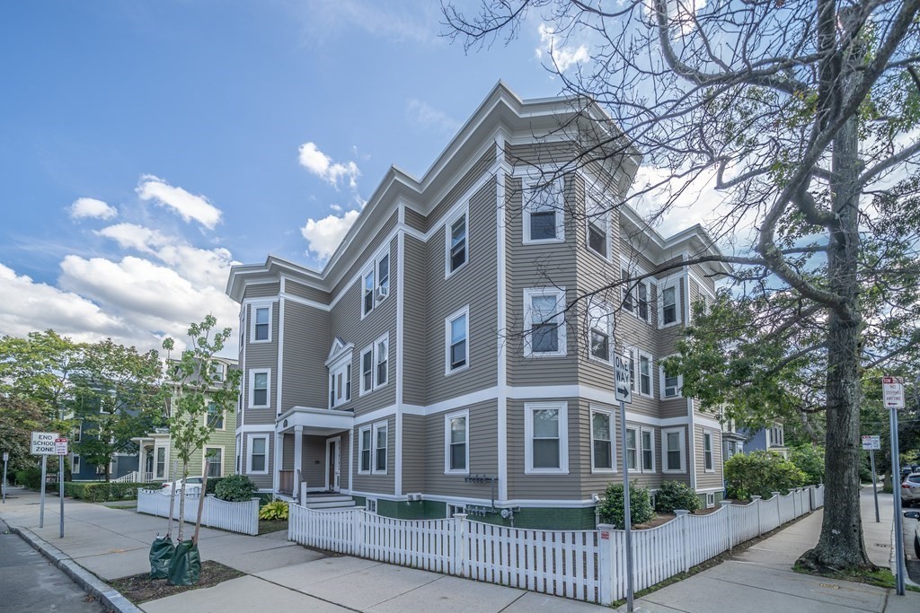 3 bed, 1 bath apartment for rent at 1590 Cambridge St Unit 4, Cambridge