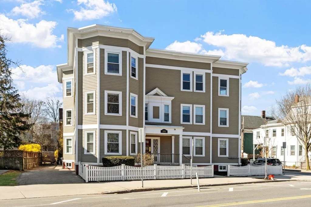 3 bed, 1 bath apartment for rent at 1590 Cambridge St Unit 6, Mid-Cambridge — photo 30 of 31