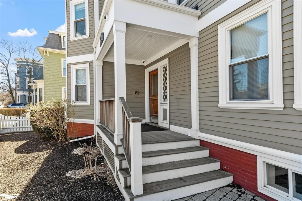 3 bed, 1 bath apartment for rent at 1590 Cambridge St Unit 6, Mid-Cambridge — photo 22 of 31