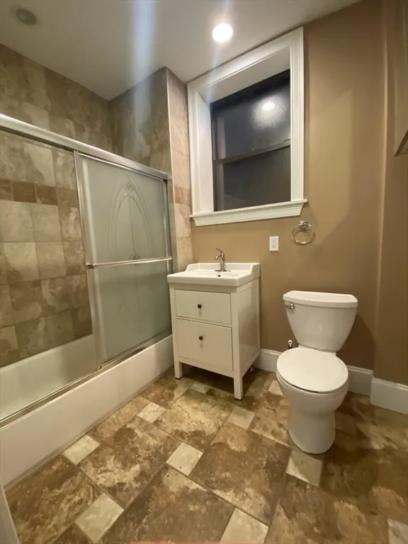 4 bed, 2 bath apartment for rent at 1592 Beacon St Unit 2, Corey Hill — photo 9 of 10