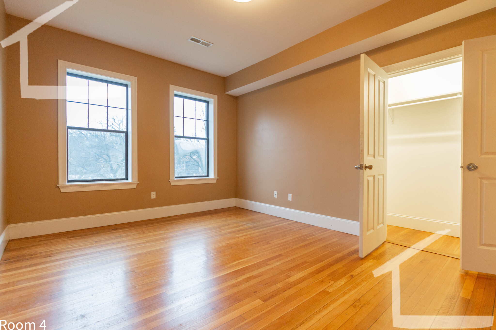 4 bed, 2 bath apartment for rent at 1592 Beacon St Unit 3, Corey Hill — photo 9 of 17