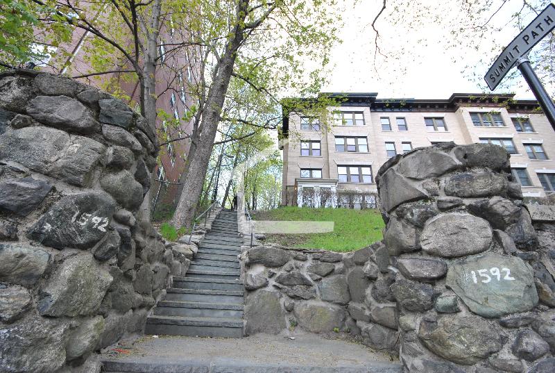 4 bed, 2 bath apartment for rent at 1592 Beacon St Unit 3, Corey Hill — photo 15 of 17