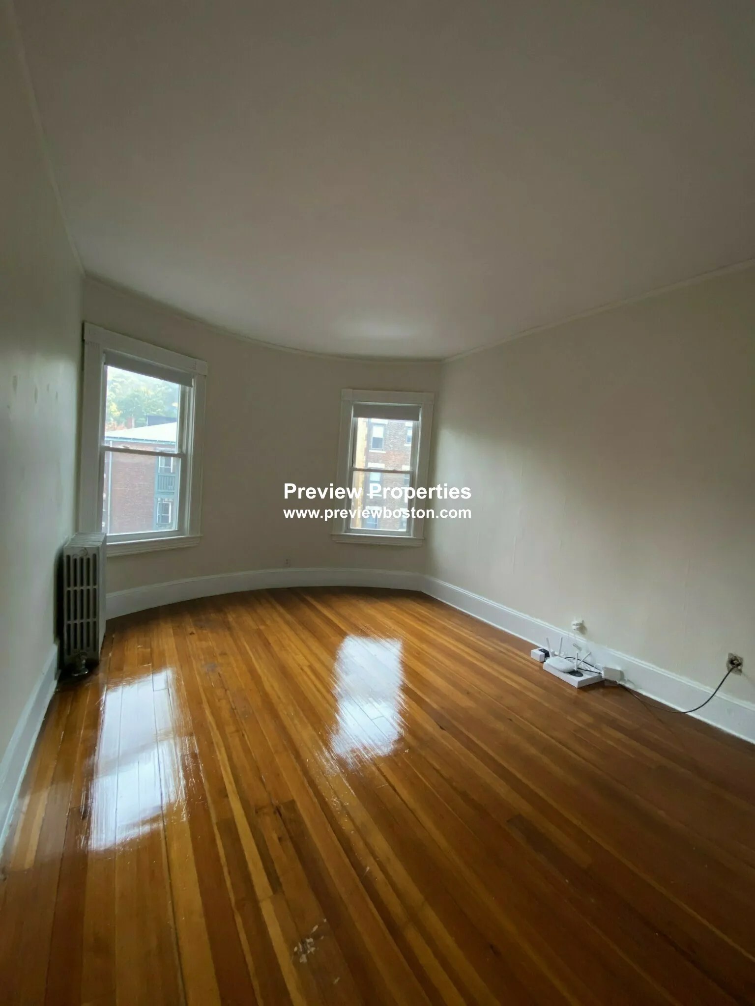 2 bed, 1 bath apartment for rent at 1595 Beacon St Unit 11, Brookline — photo 9 of 12