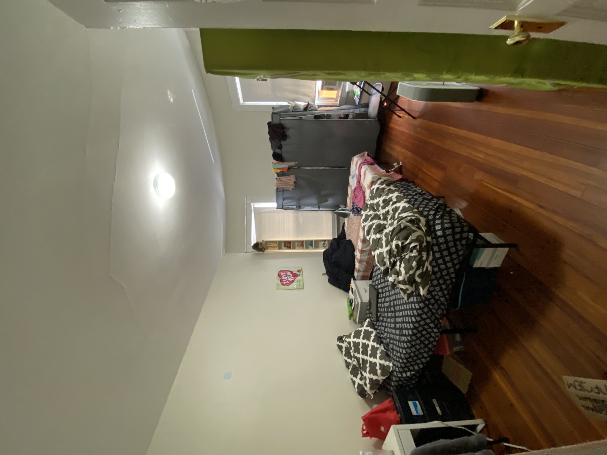 2 split bed, 1 bath apartment for rent at 1595 Beacon St Unit 4M, Brookline — photo 17 of 20