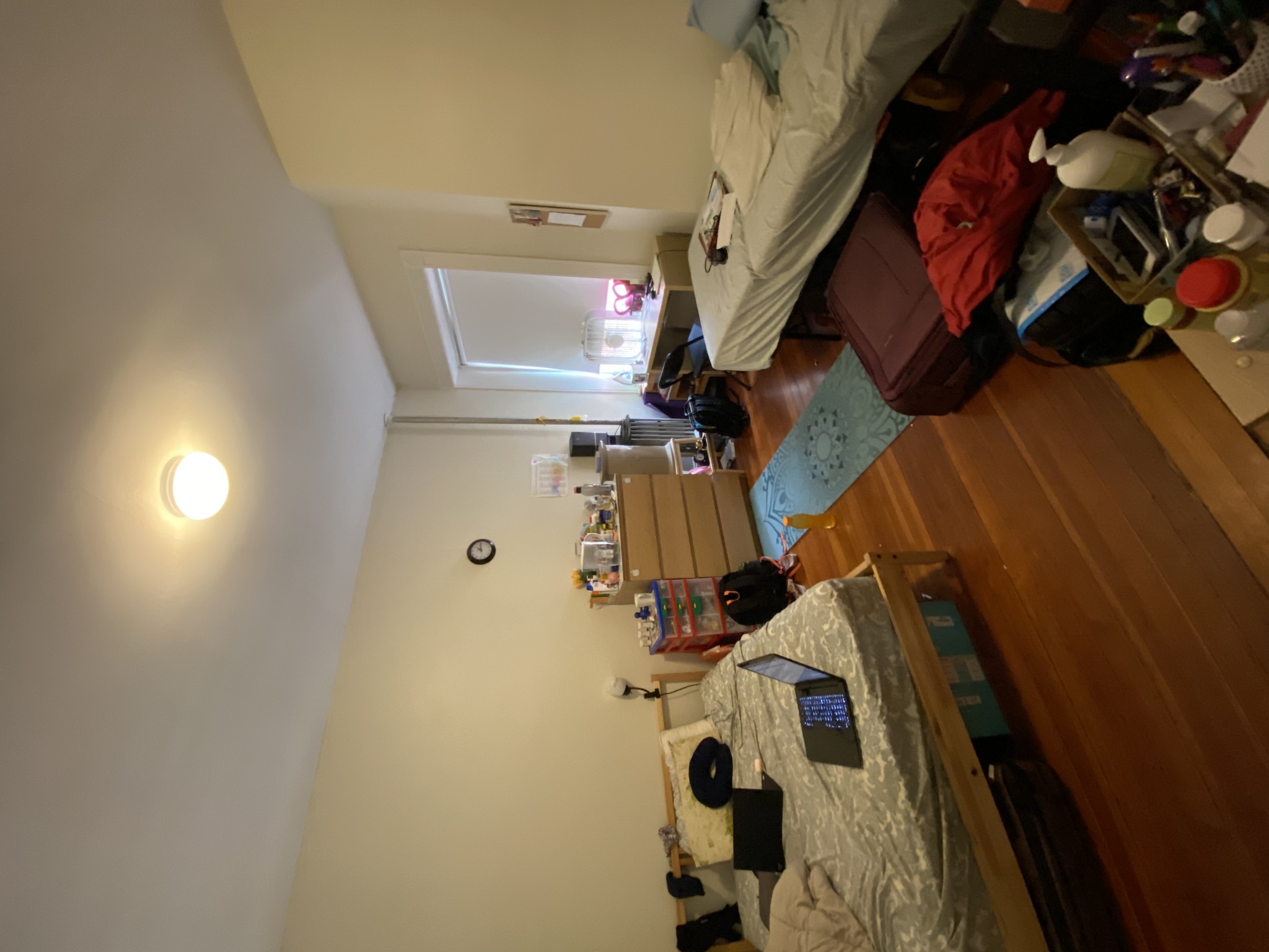 2 split bed, 1 bath apartment for rent at 1595 Beacon St Unit 4M, Brookline — photo 16 of 20