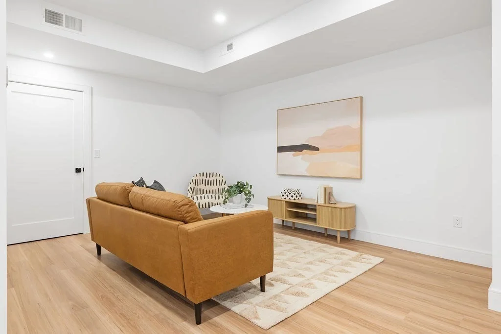 4 bed, 4+ bath apartment for rent at 1597 Centre St Unit 2, Newton Highlands — photo 14 of 16