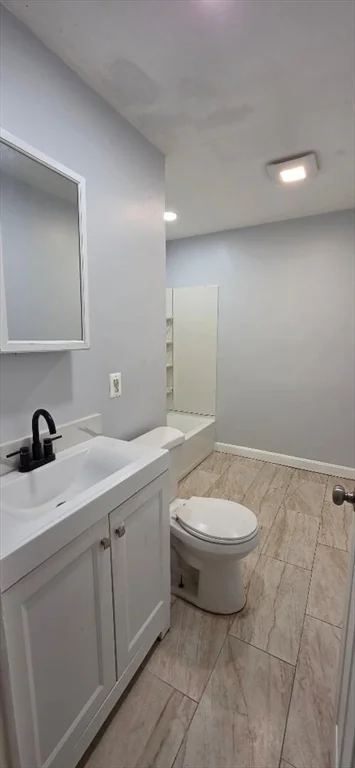 4 bed, 1 bath apartment for rent at 15A Linden St Unit 2, Allston — photo 11 of 12