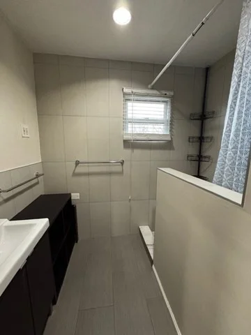 1 bed, 1 bath apartment for rent at 15A West St Unit A, North Woburn — photo 10 of 17