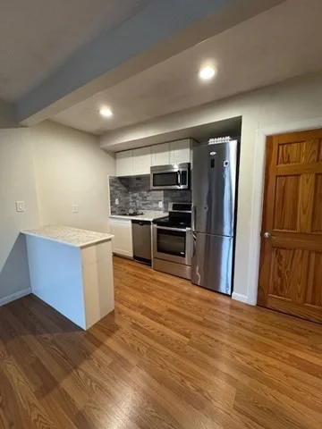 1 bed, 1 bath apartment for rent at 15A West St Unit A, North Woburn — photo 2 of 17
