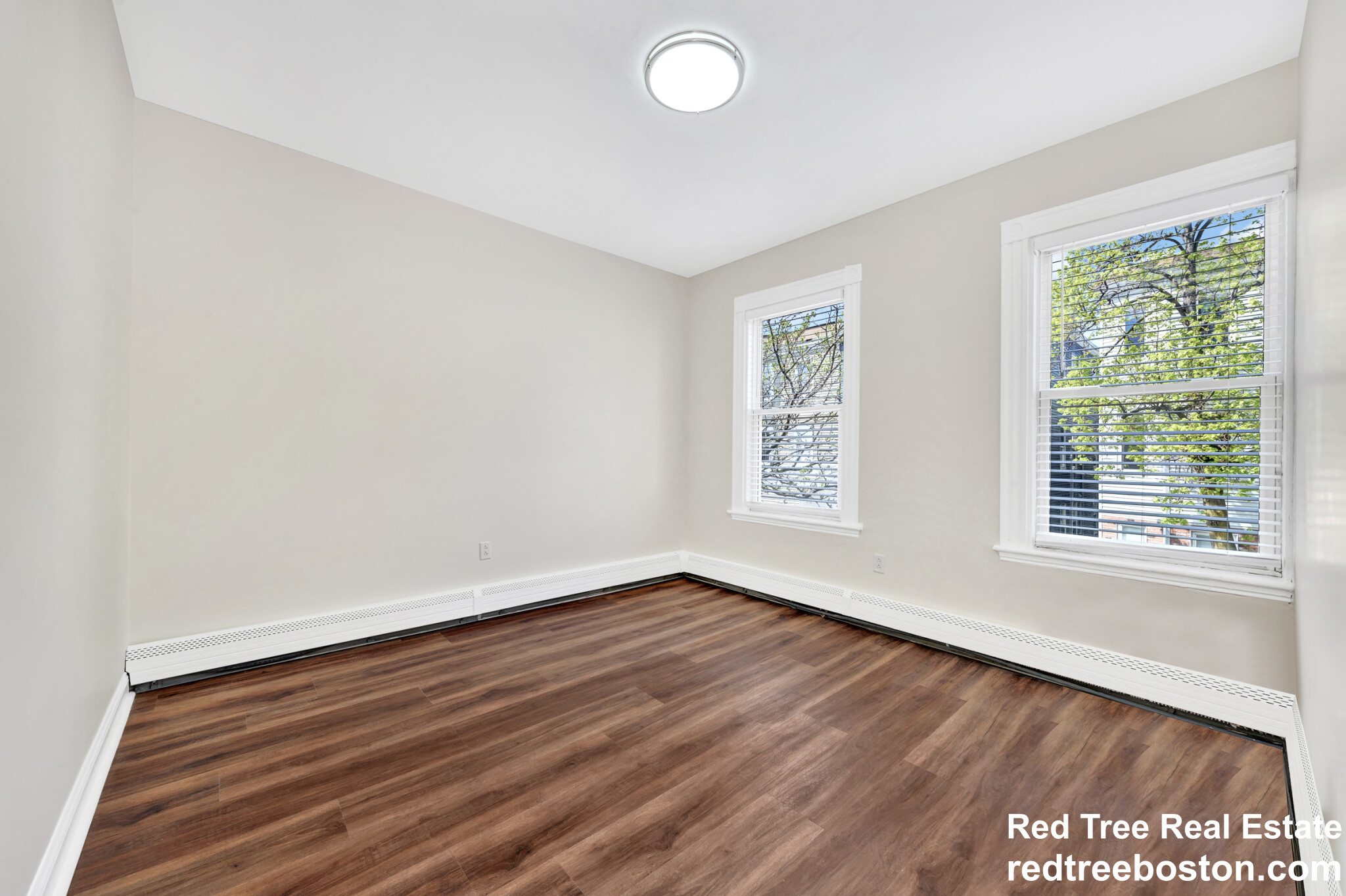 3 bed, 1 bath apartment for rent at 16-16 1/2 O St Unit 2, South Boston — photo 8 of 18