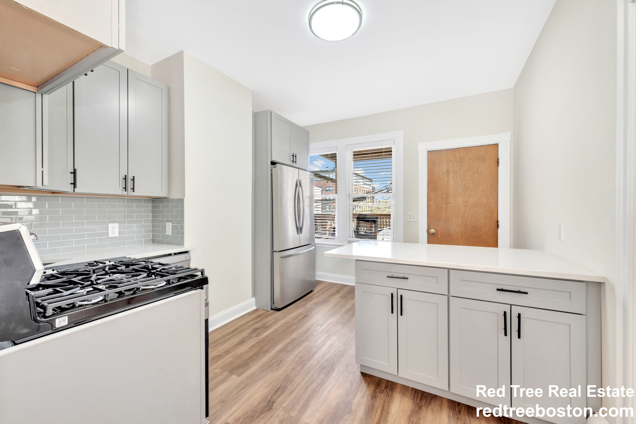 3 bed, 1 bath apartment for rent at 16-16 1/2 O St Unit 2, South Boston — photo 12 of 18