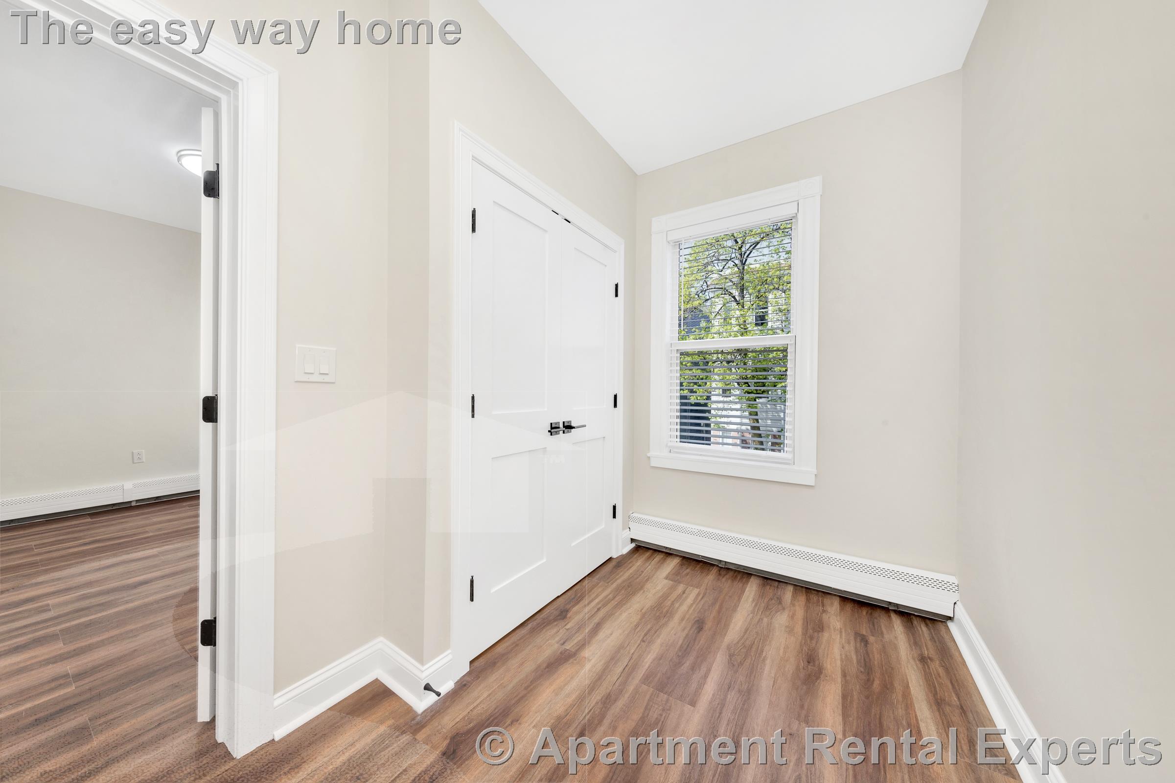 3 bed, 1 bath apartment for rent at 16-16.5 O St Unit 2, South Boston — photo 6 of 17
