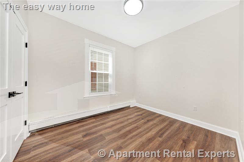 3 bed, 1 bath apartment for rent at 16-16.5 O St Unit 3, South Boston — photo 4 of 16