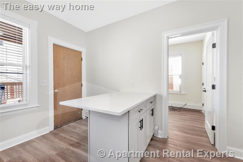 3 bed, 1 bath apartment for rent at 16-16.5 O St Unit 3, South Boston — photo 9 of 16