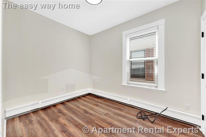 3 bed, 1 bath apartment for rent at 16-16.5 O St Unit 3, South Boston — photo 13 of 16