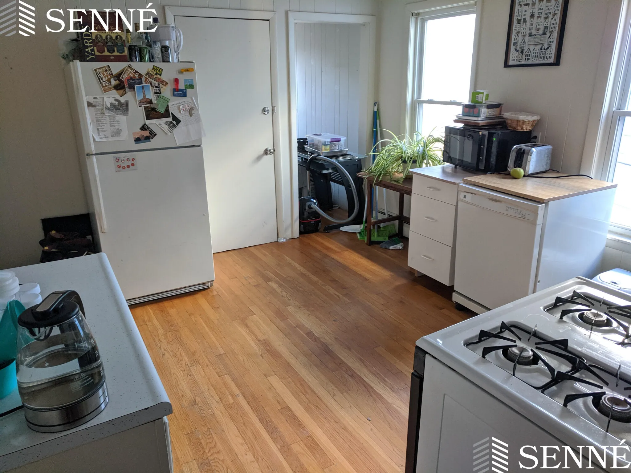 3 bed, 1 bath apartment for rent at 16-18 Bristol St Unit 2, Wellington-Harrington — photo 1 of 10