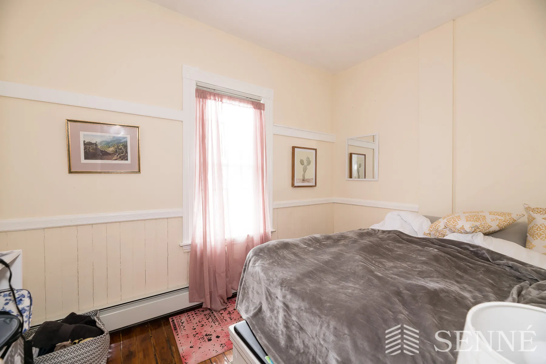 3 bed, 1 bath apartment for rent at 16-18 Bristol St Unit 2, Wellington-Harrington — photo 7 of 10